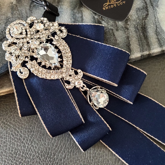 NEW England Prince Crystal Bow tie Groom wedding - Picture 6 of 8